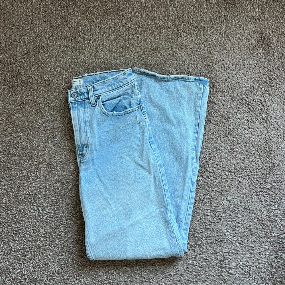 ABERCROMBIE & FITCH High Rise Wide Leg Jean